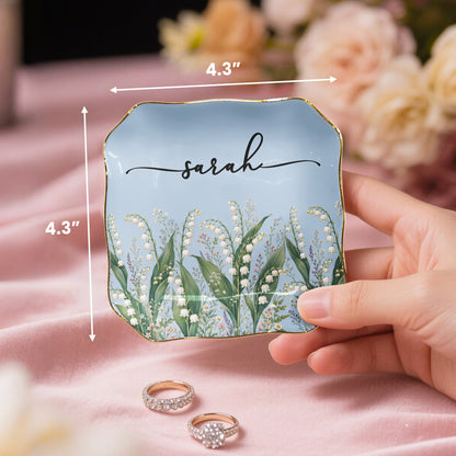Custom Birth Flower & Name For Her, Gift For Friends, Coworkers, Daughters, Sisters - Personalized Jewelry Dish