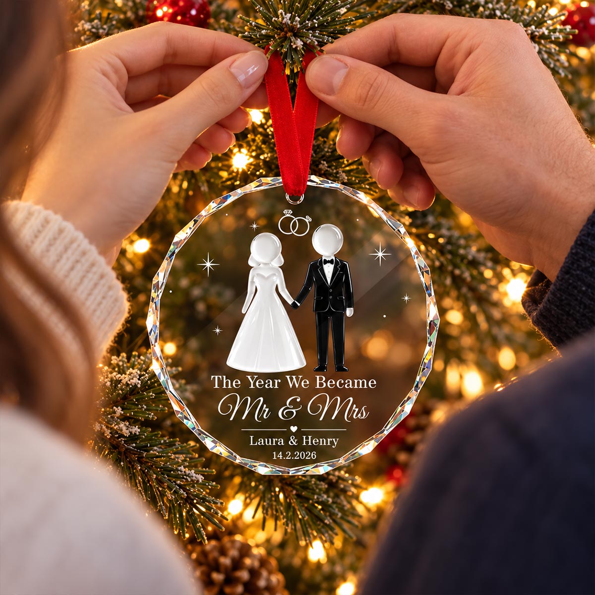 The Year We Became Mr & Mrs 2D Flat Printed - Personalized Glass Ornament - Wedding Gifts, First Christmas Keepsake For Couple